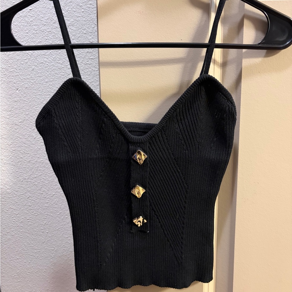 black tank top